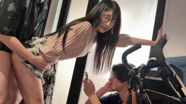 ホスト狂いのシンママは奴●気質の貢ぐちゃん。ドMご奉仕勘違い女。 小野坂ゆいか